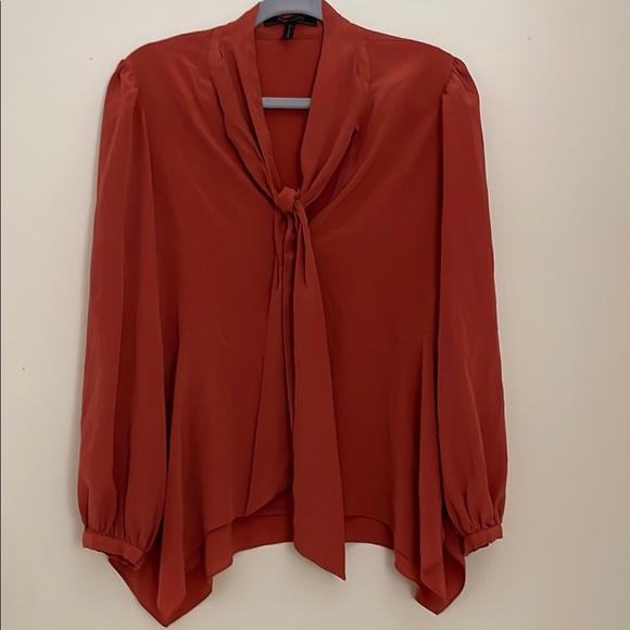 BCBGMaxAzaria Elegant Rust Silk Asymmetrical Long Sleeve Blouse,‎ size medium - Picture 1 of 8